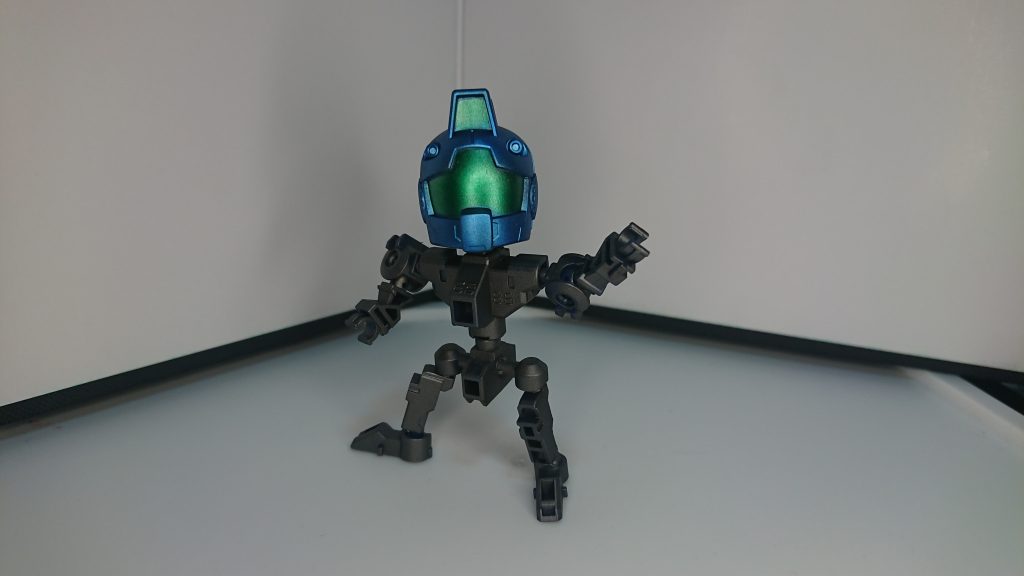 そして今回使わなかったSD ver.のフレームとジムヘッドの組み合わせ。なんかナイトガンダム物語のスケルトンドーガを思い出しましたw