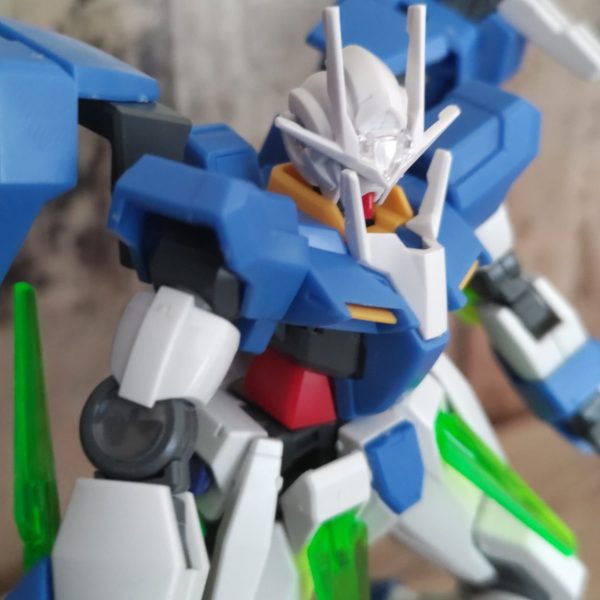 ダブルオーガンダムFX