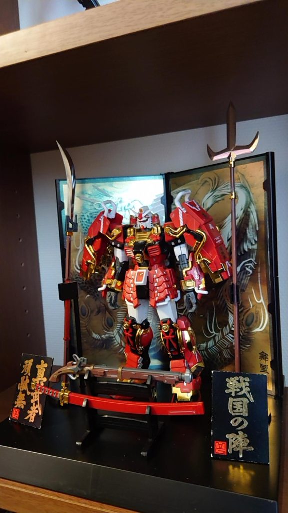 ほんとに五月人形みたいです