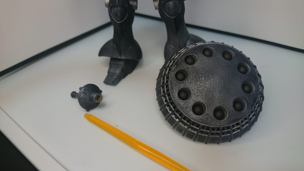 そしてシールド+ソード。盾がデカいから塗りがいがありましたw