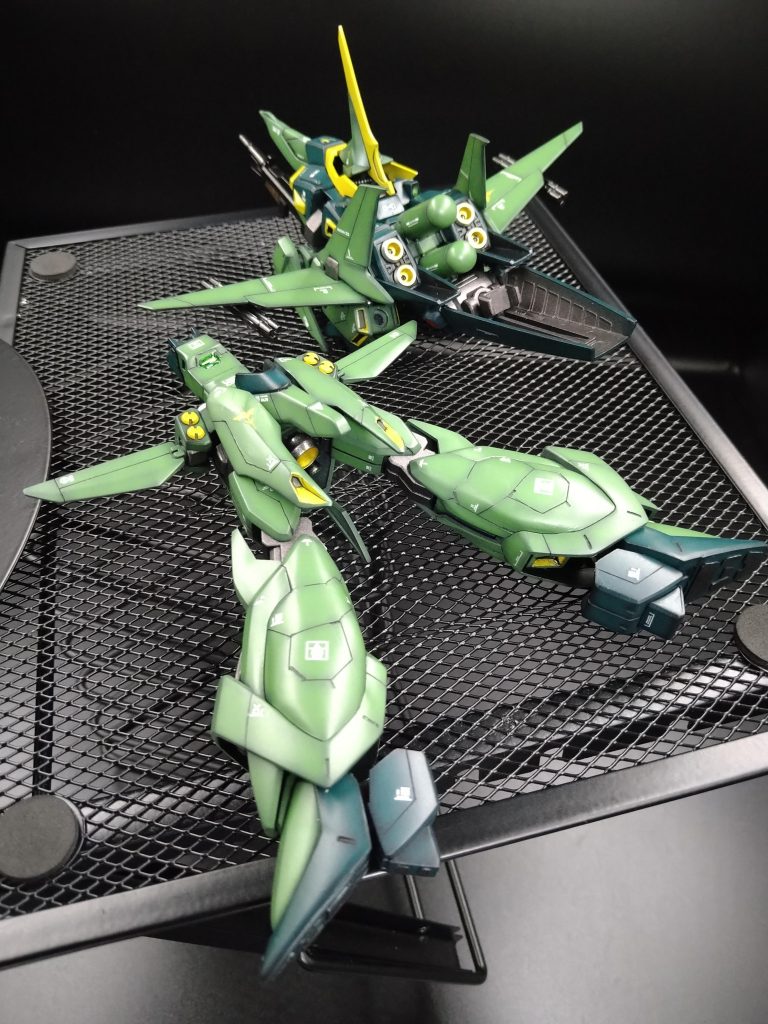 ZZのモビルスーツをもっと出してほしいですねZ、ZZ時代のモビルスーツが一番好きです