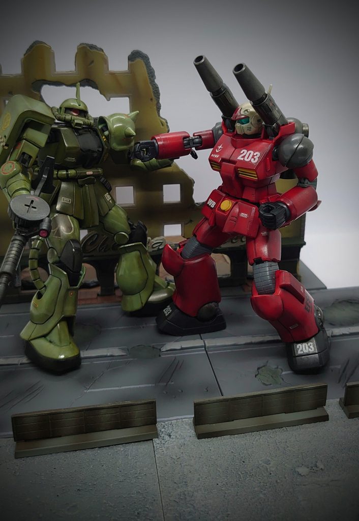 ガンキャノンといえば、素手格闘！