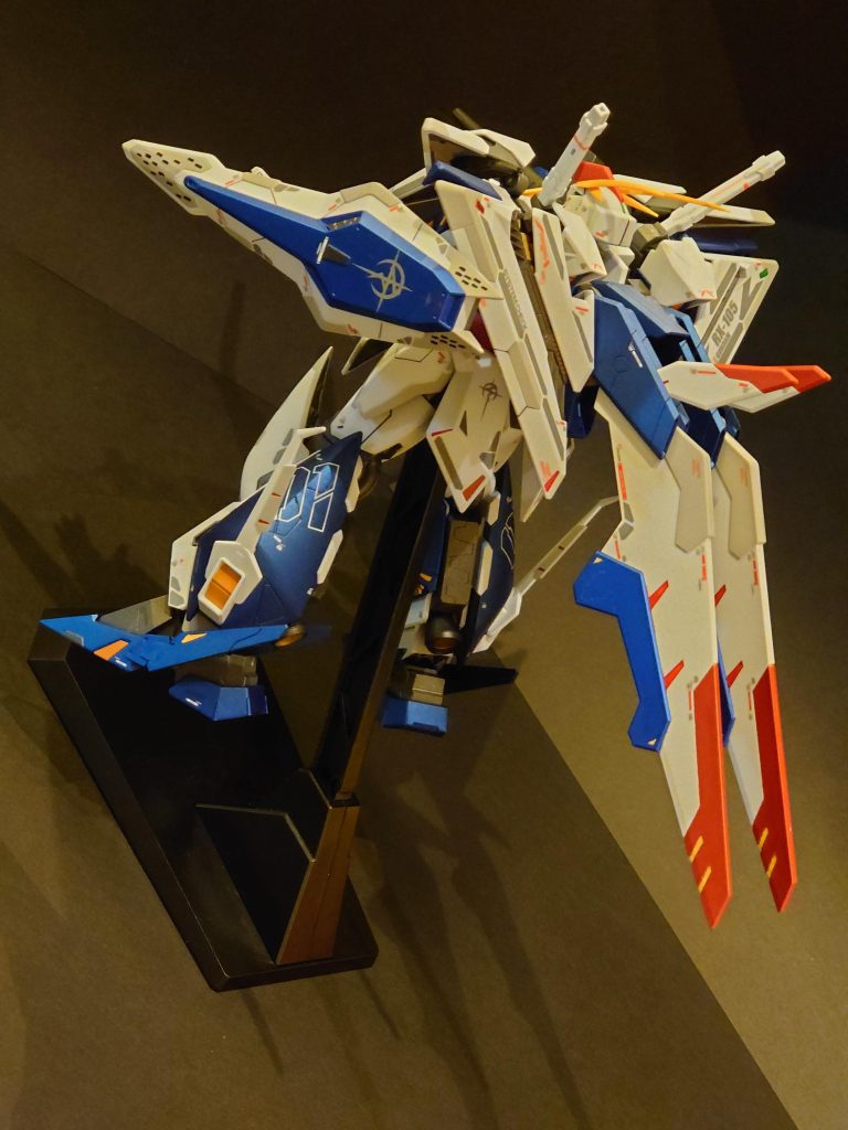 隠蔽力の弱い黄色系の色分けは割り切って付属のシールも使っています。