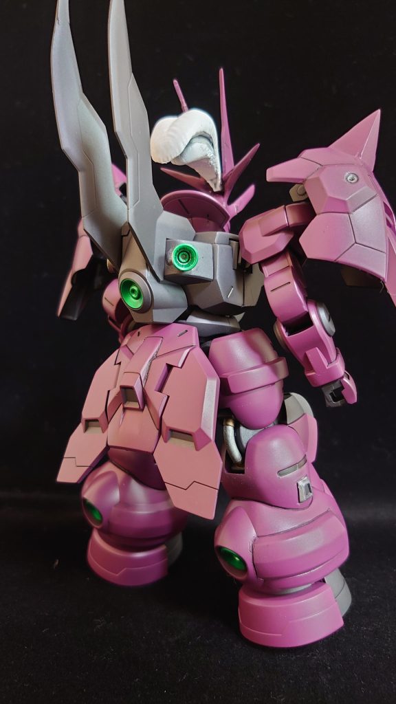 バックパックの横にあるノズルは大きめに変更しました。