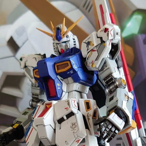 RX-93ff νガンダム＠筆塗り全塗装