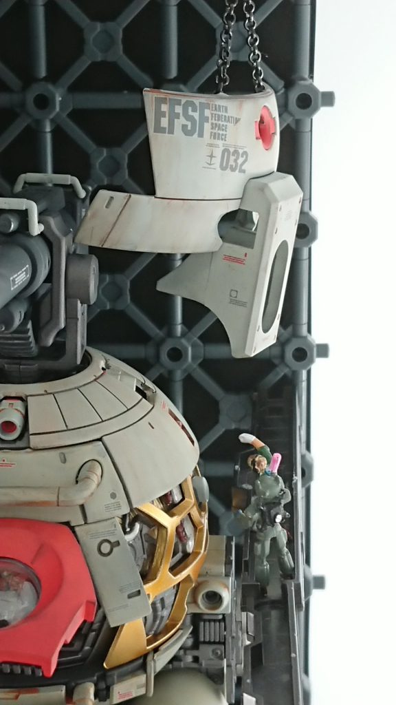 天井クレーンを誘導しているように見えますか?