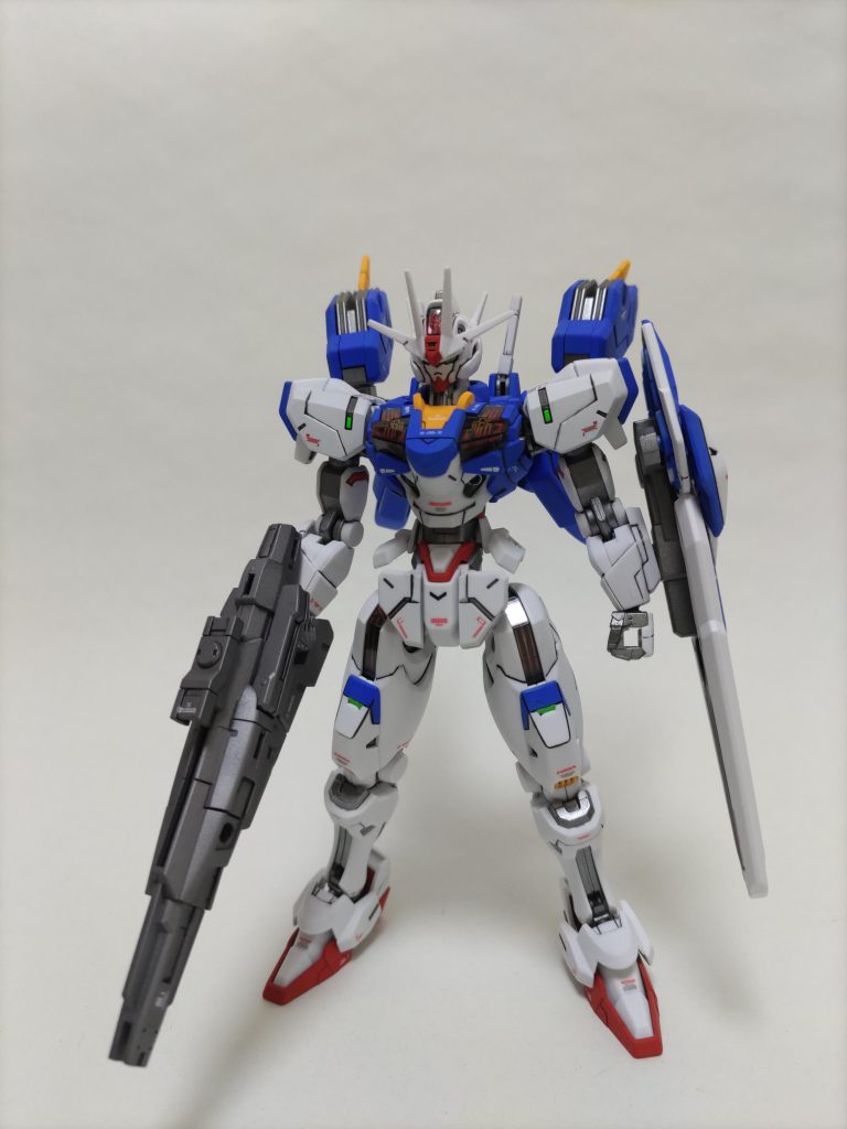 全体像。ライフルが重くて下がってきますね。