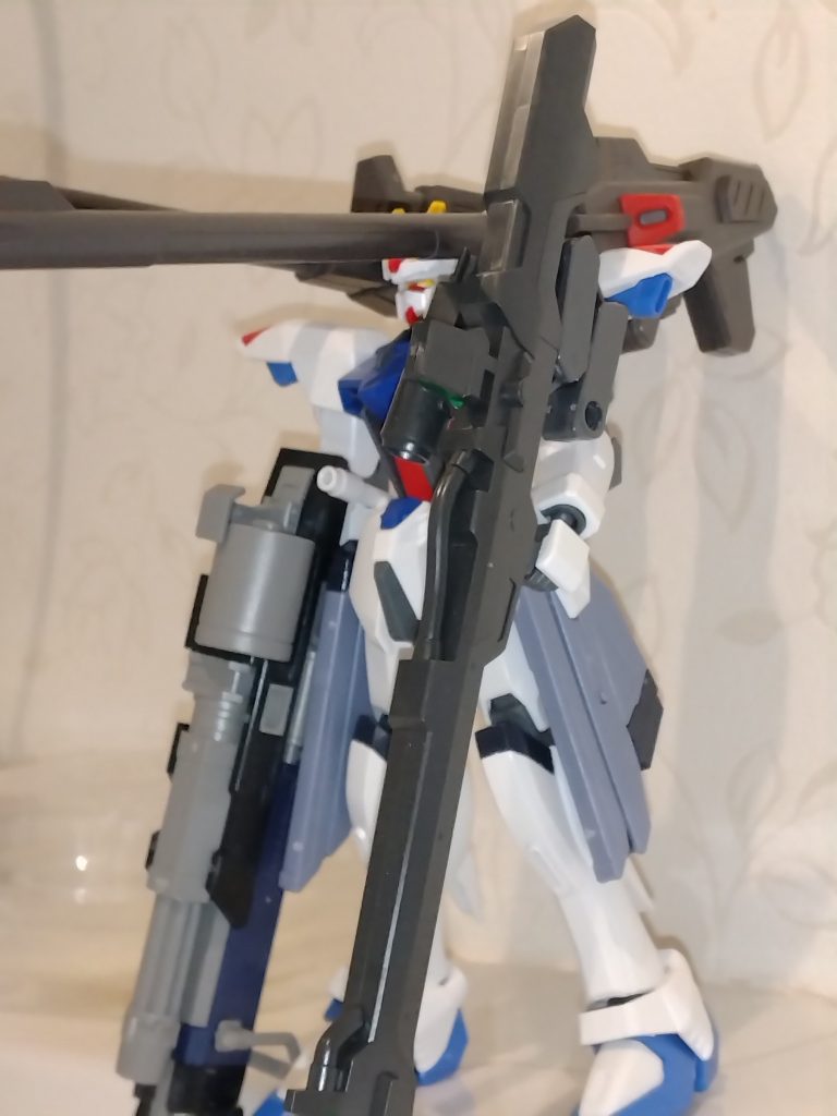 ストライクフルガンダム–4枚目/制作者：友情ピエール