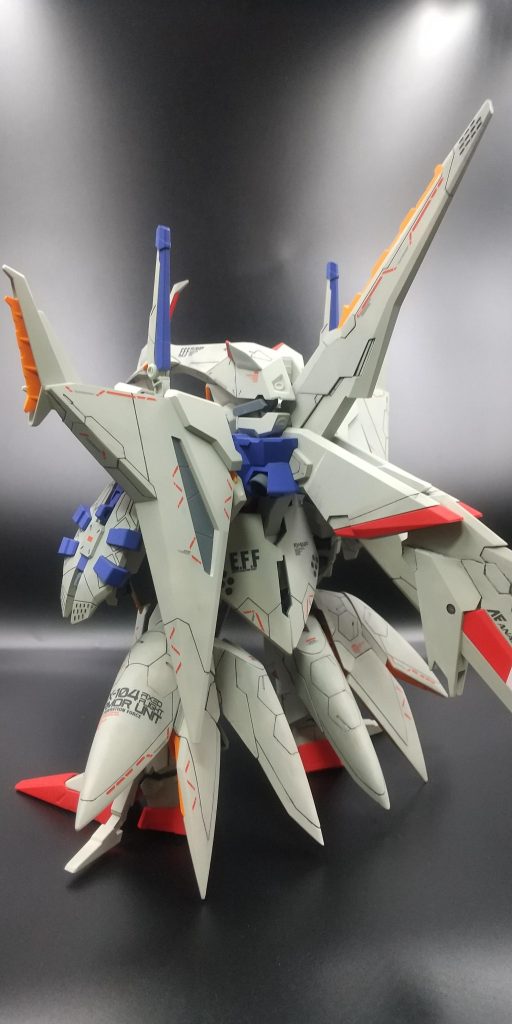 斜め後ろからです。