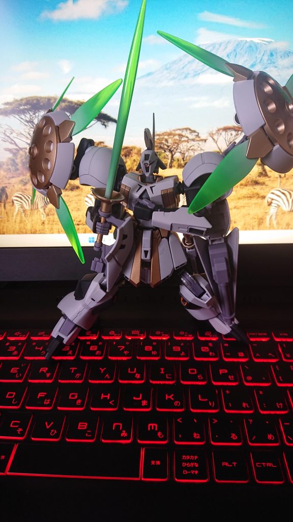 Rギャギャ–3枚目/制作者：dafune