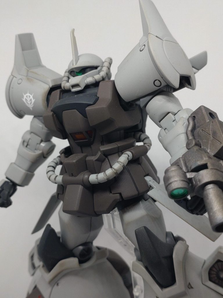 塗装の調色は手持ちの塗料とヤマ勘で作ったのですが、まぁまぁ上手くできました👍