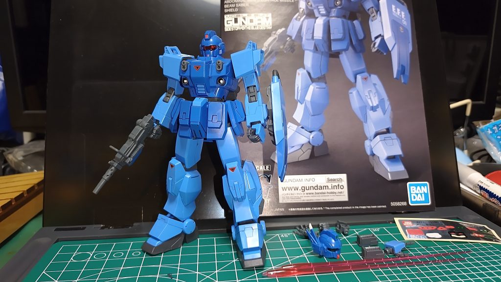 ひととおり組み終わったところ。トップコートを吹く前です。このキット、つや消しすることで見映えがグッと良くなりました。