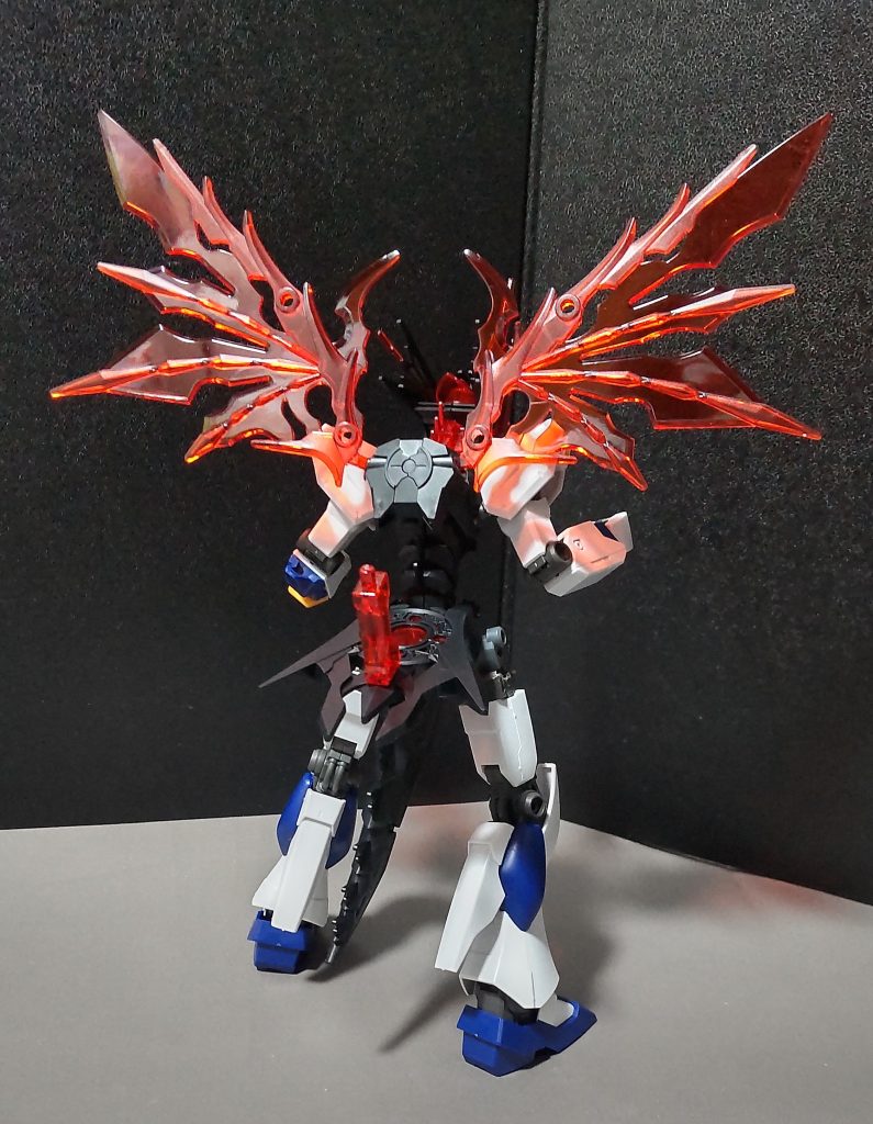 翼は作品によっては不要になるかも。