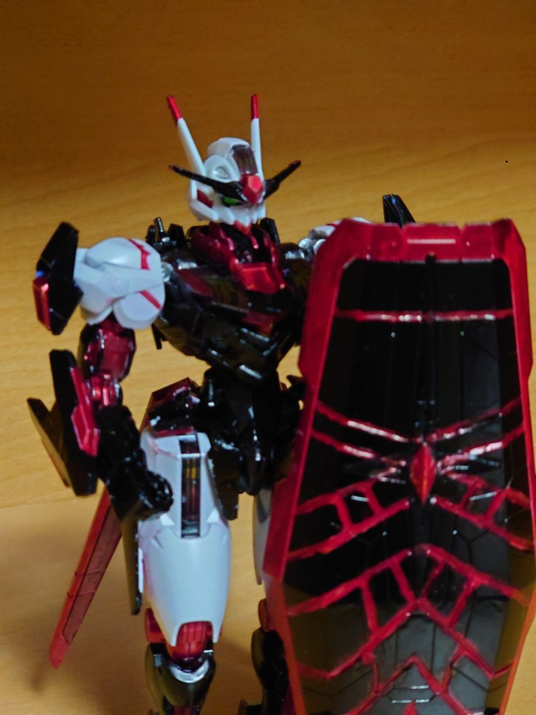 以前作成したガンダムエアリアル：メイプル専用機の支援機として作成しました。