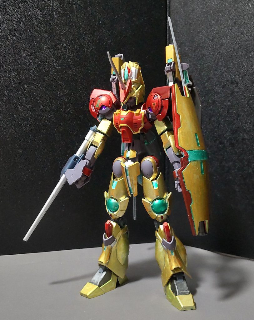 機体のカラーについては、エルガイムに出てたカルバリーテンプル（クワサン機）に寄せています。※本来は胸部もイエローです。