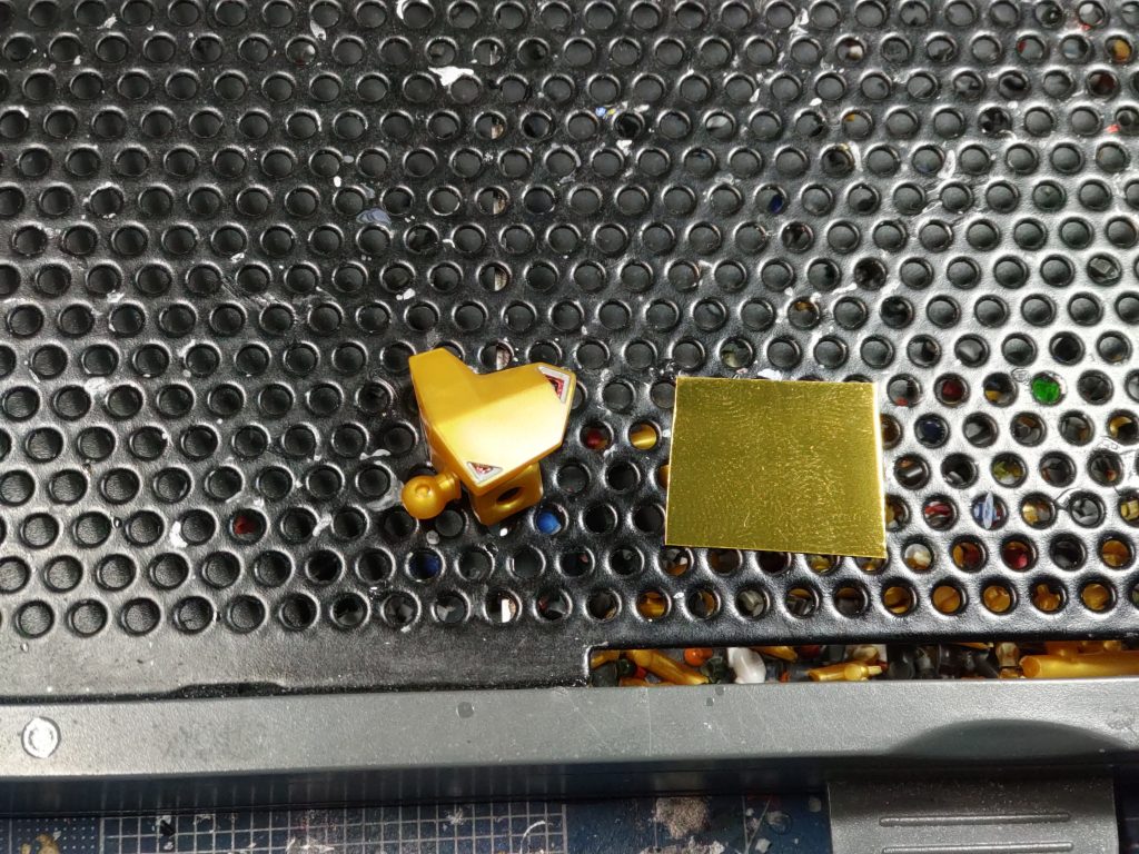 まず、パーツごとの適当な大きさに切り分ける多少伸びますが、もっと大きく切り分けた方が良いでしょうね