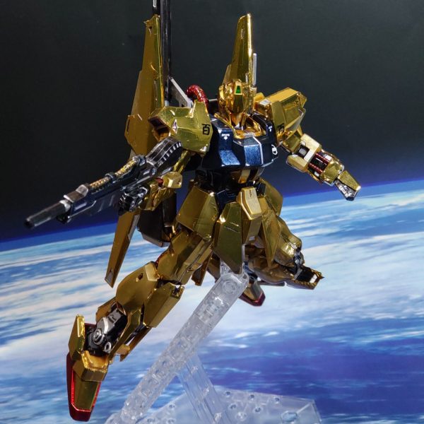 HGUC百式(リヴァイブ)　半端ながらもゴールドメッキ仕上げ