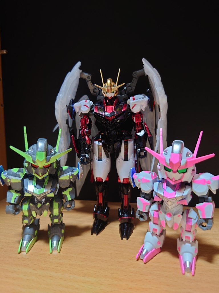 機体はメイプル専用機よりも前に作製していましたが武装が未完の為、公開はお蔵入りに。