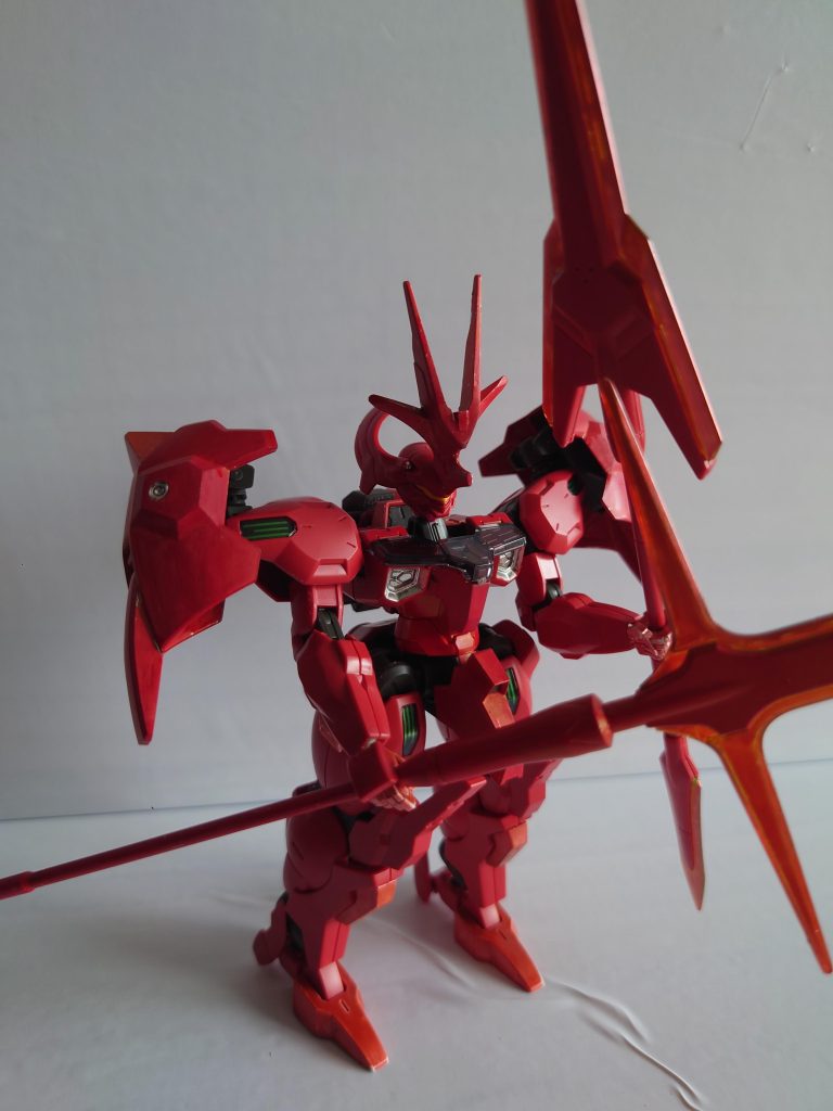 二槍流タイプの異なる2本の槍で怒涛の連続攻撃可能です。