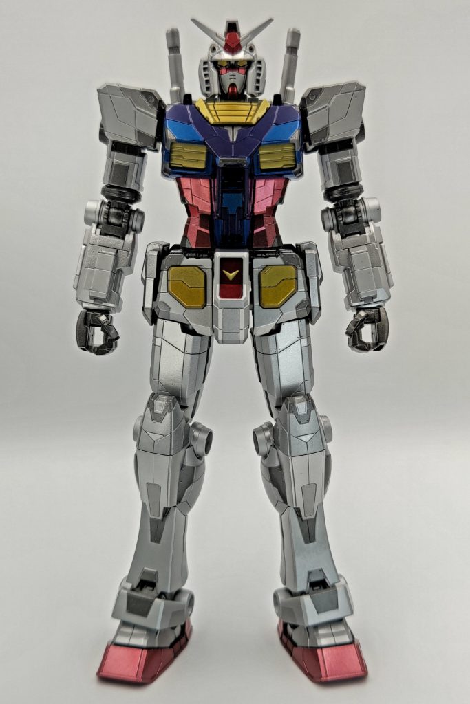 グレー部分は ガイアノーツの スターブライトアイアン と メカサフ ガンメタ を使用しております。