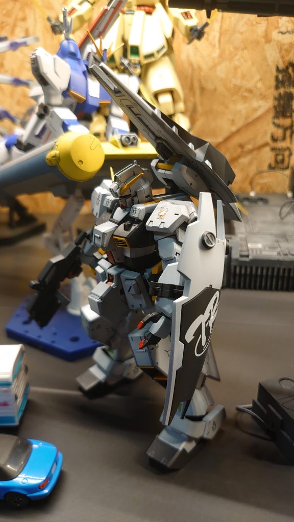 ガンダムTR-1（ヘイルズ改）–2枚目/制作者：ジョンジー