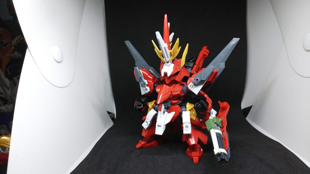 パーツ選定中中々似合うパーツが無く、かなり紆余曲折してますGチェンジャーらしさって難しいですよね・・・