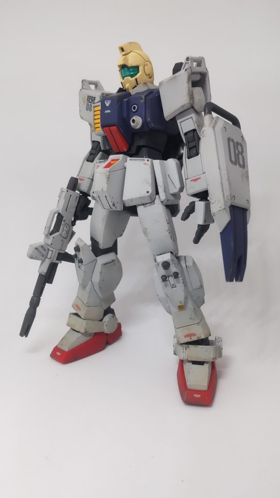 正面。頭は地上戦セット、シールドはEz-8より。