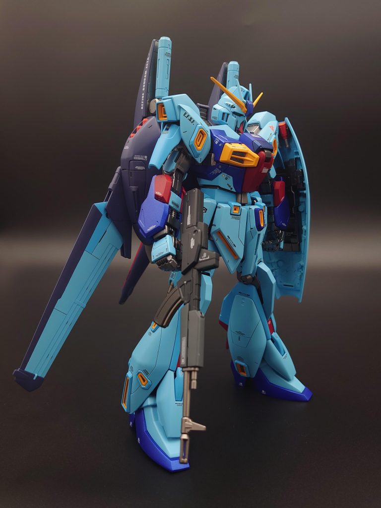 改修ポイントは1点のみで顎パーツの角度をプラ板で変更して平らだった横顔にメリハリをつけました