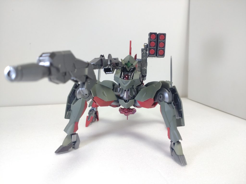 折りたたみ式の長距離砲撃ユニットを搭載折りたたみ武器…いいよね!