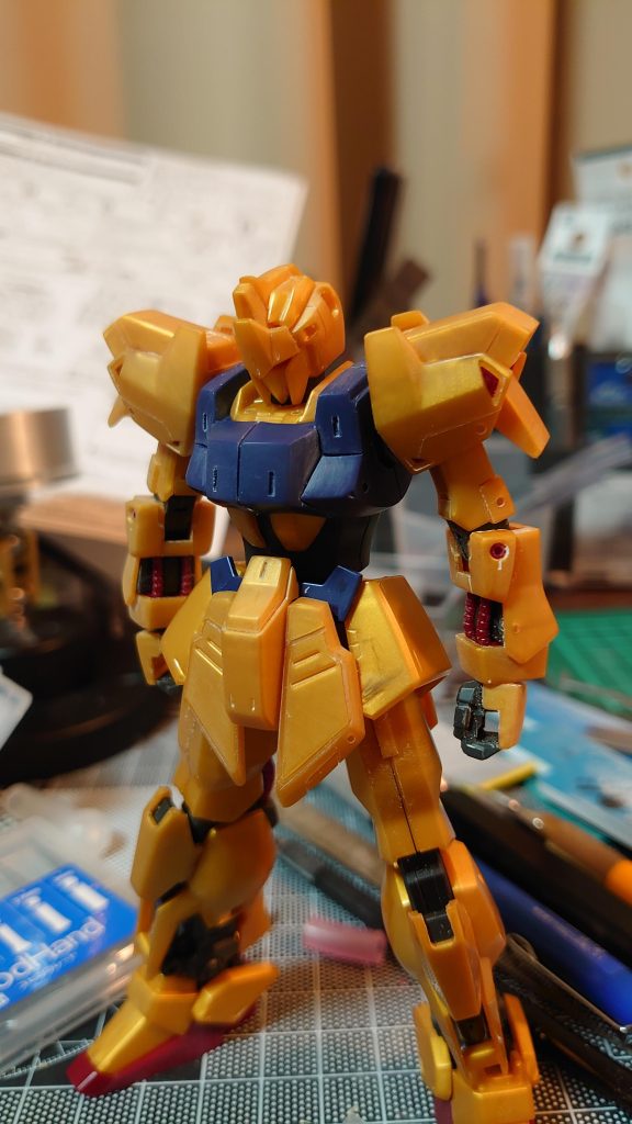 この成型色は目が凄い疲れました………       ある程度改修が済んだ時点でステサフでも吹けば良かったんじゃね…と気づくのでした