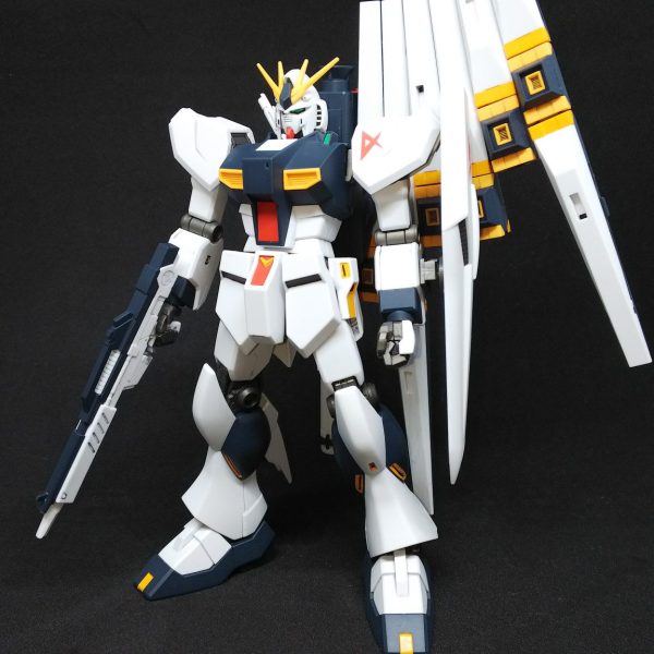 HGUCνガンダム