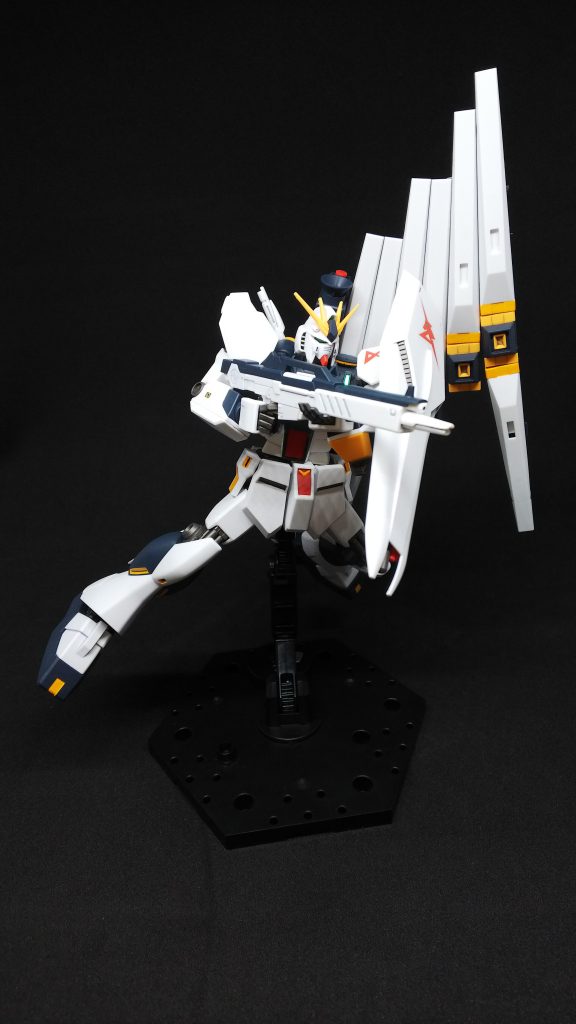 HGUCνガンダム–3枚目/制作者：gaku-kancho