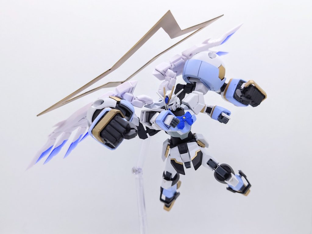 大型腕部は基本的に本体の動きをトレースするイメージです。