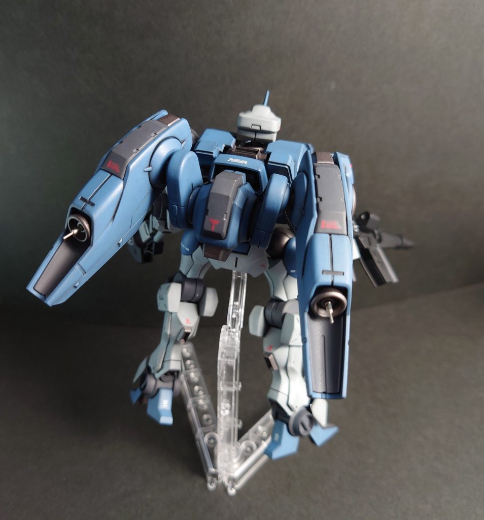 このフライトユニットを装備した特務隊僚機を作りましょうかね( ≖ᴗ≖​)ﾆﾔｯ