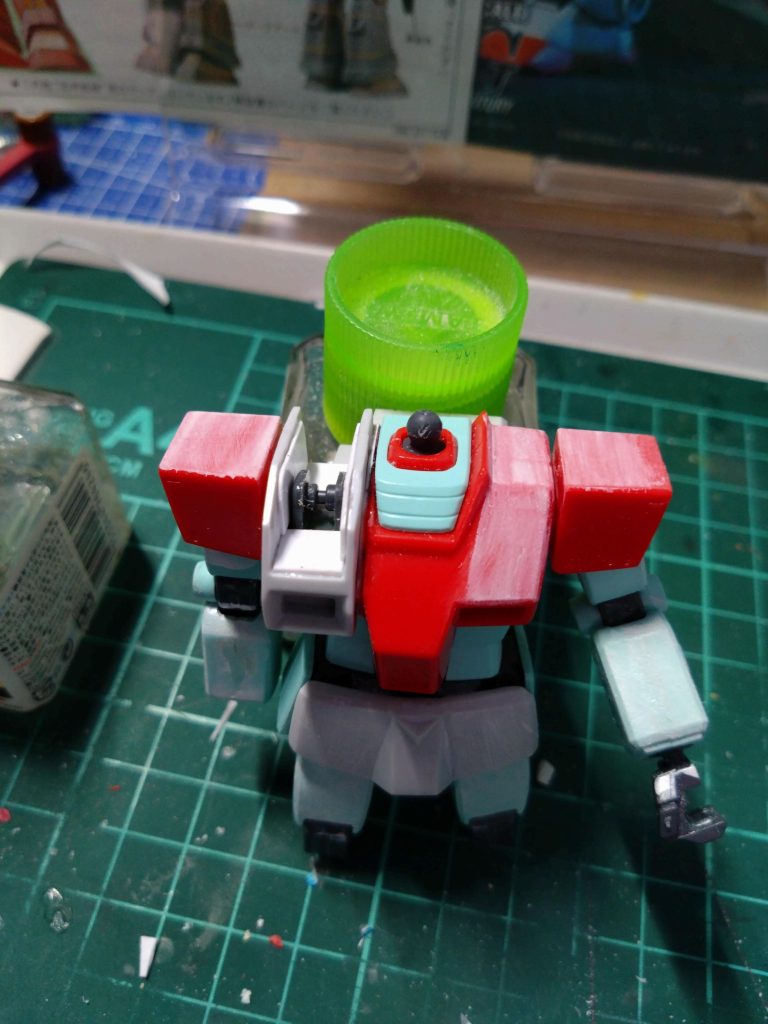 キャノン部分の合わせは慎重にやりましたが隙間が出来てしまいました。プラ板追加して隠してます。