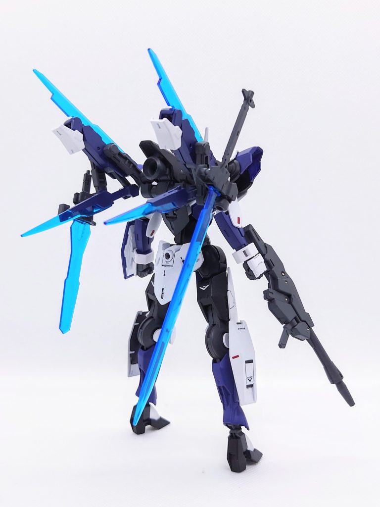 背面バックパックはベギルペンデと30MMのパーツを使って作成しました。