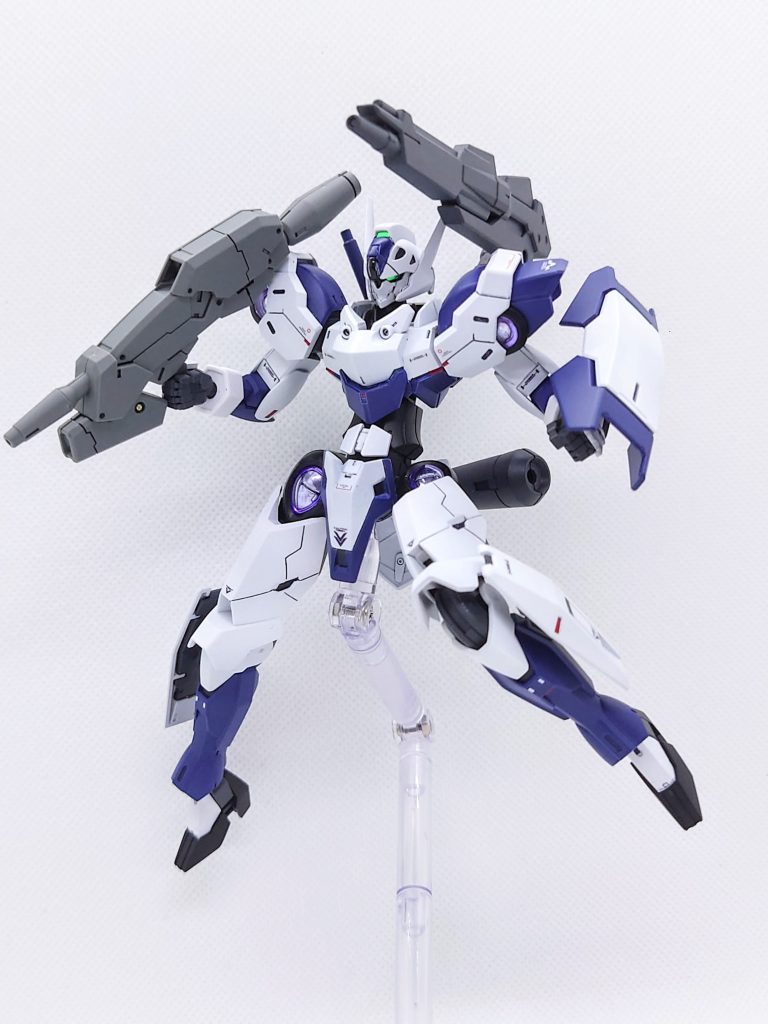 肩部ビームキャノンハインドリーシュトルムのものは小さく感じたので別のものに交換しました。