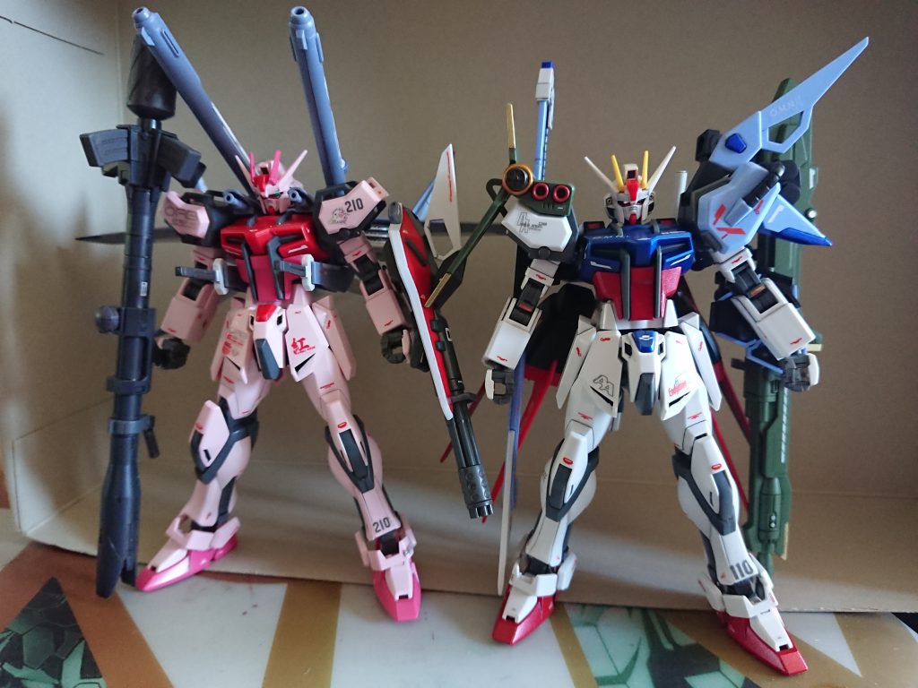 リバイブ版ルージュもストライクと同様に胴体の可動を市販パーツに変更しました。