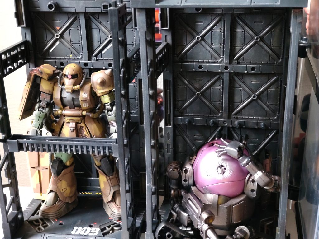 セリアでディスプレイベース見つけた💫