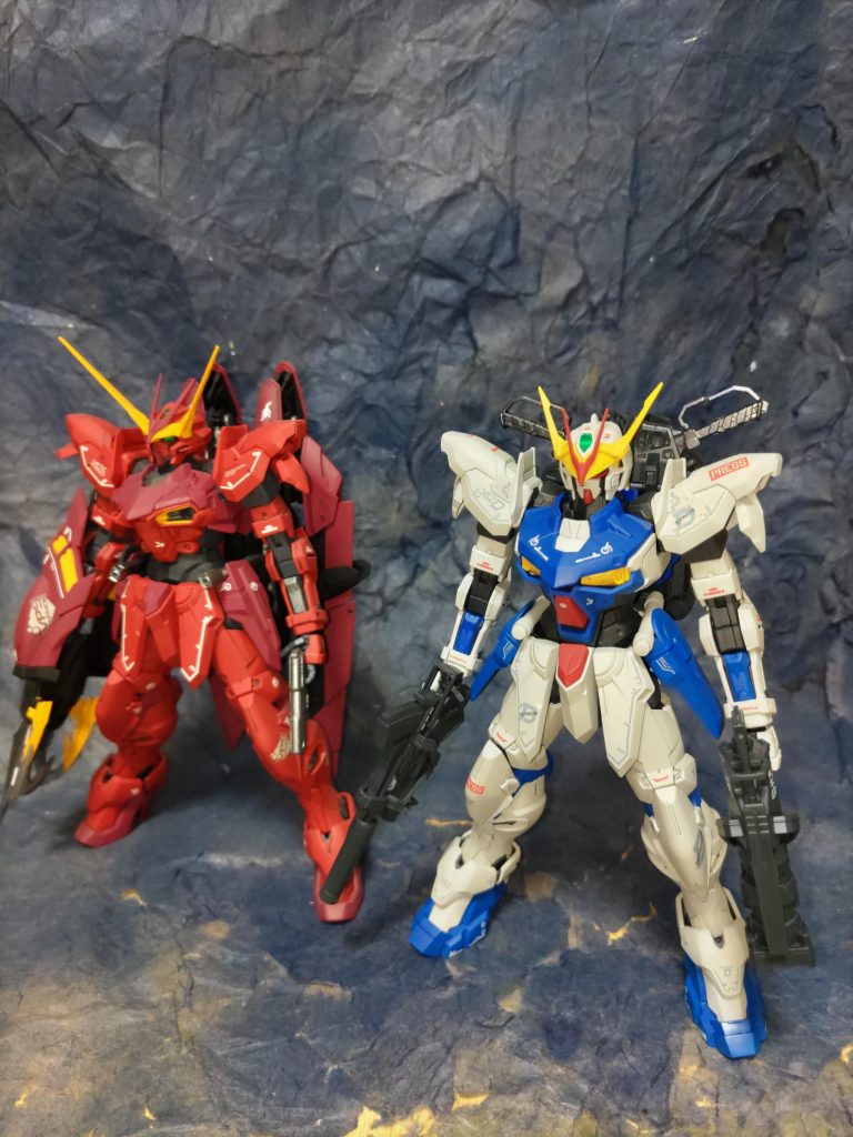 MGテスタメントガンダムとツーショット