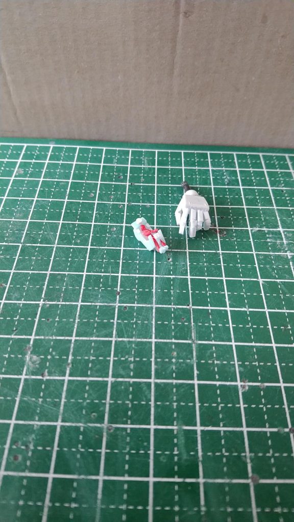 手首とパイロットもスクラッチコクピットはリニアシートでパイロットは……サハリン家の