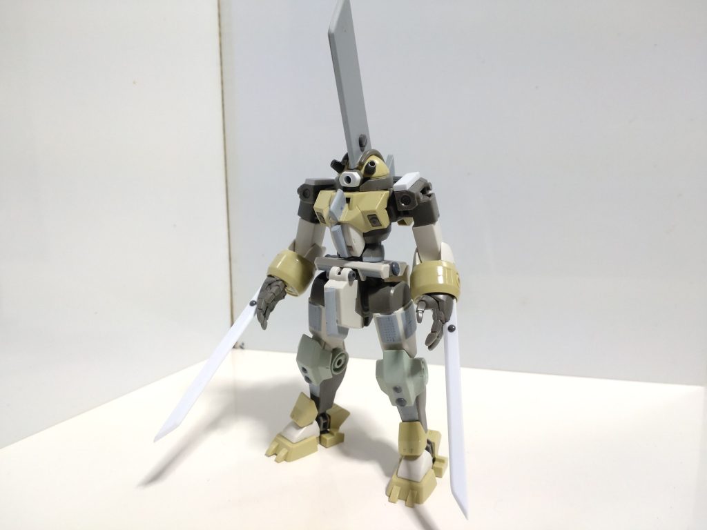 塗装前の最終段階。各部にMSGやプラ材で装飾してます。