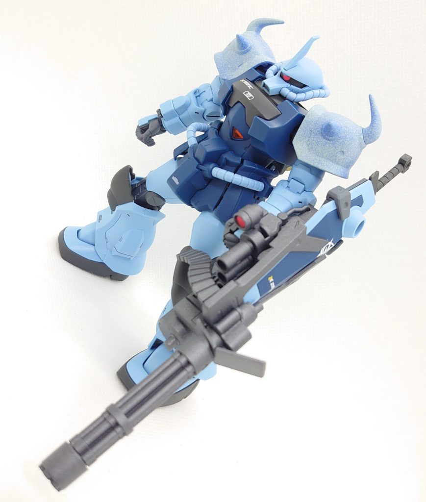 合わせ目消し、部分塗装、墨入れ、デカール、トップコート仕上げです。グフの日（9月2日）までストックしようかとも思いましたが、忘れてしまいそうなので投稿します。