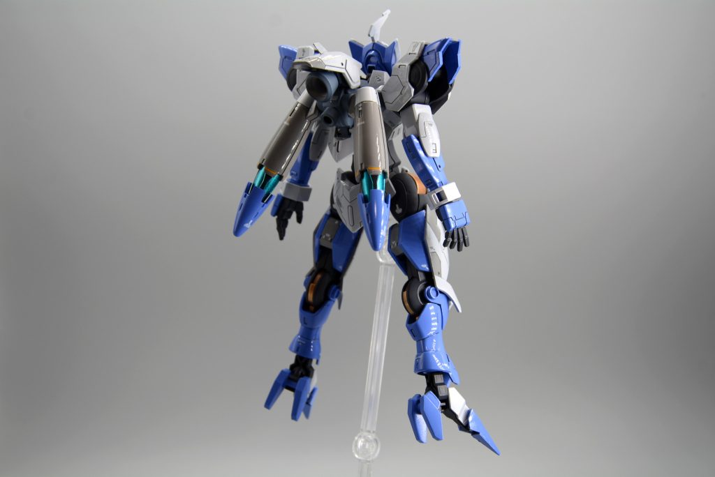 ■リヤビュー特筆する項目なしです💦アンチドートシステムの発光部は、粒子が発行しているようなイメージにしたかったため、下地:GXラフシルバー+コート:蛍光ブルーグリーンで塗りました