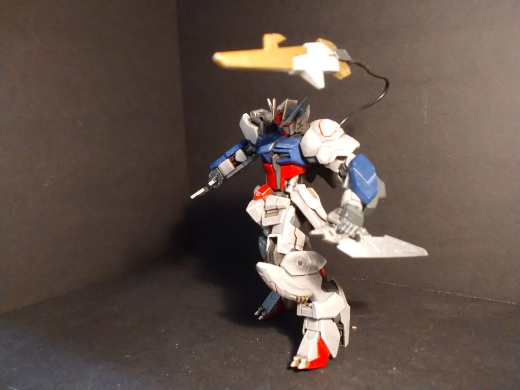 客部にはショートブレードも装備。本当に近接戦に特化させています。