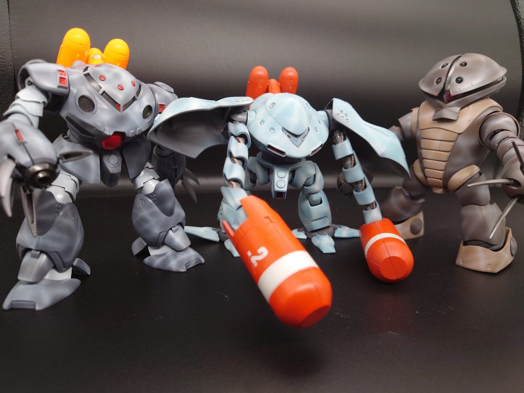 水中迷彩塗装した、水泳部たち大集合❗❗