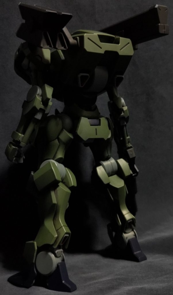 ななめ後ろから。