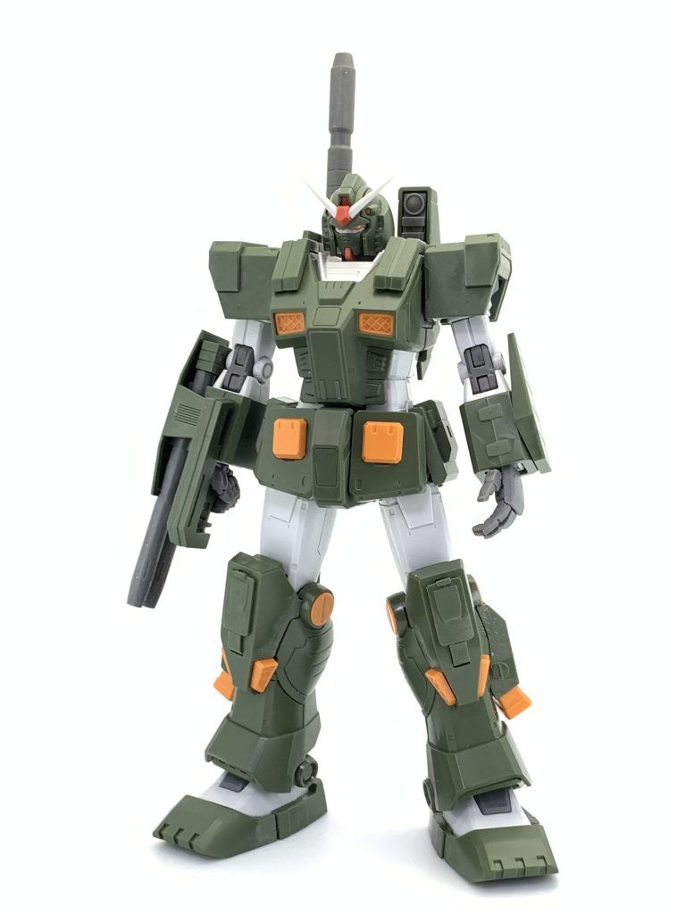 塗装前のパチ組み。