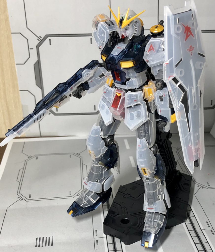 フィンファンネルなし直立