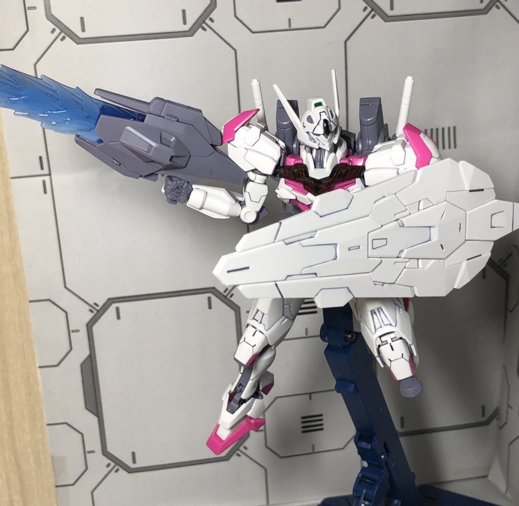 ガンダムルブリス　スミ入れ–2枚目/制作者：shiratama